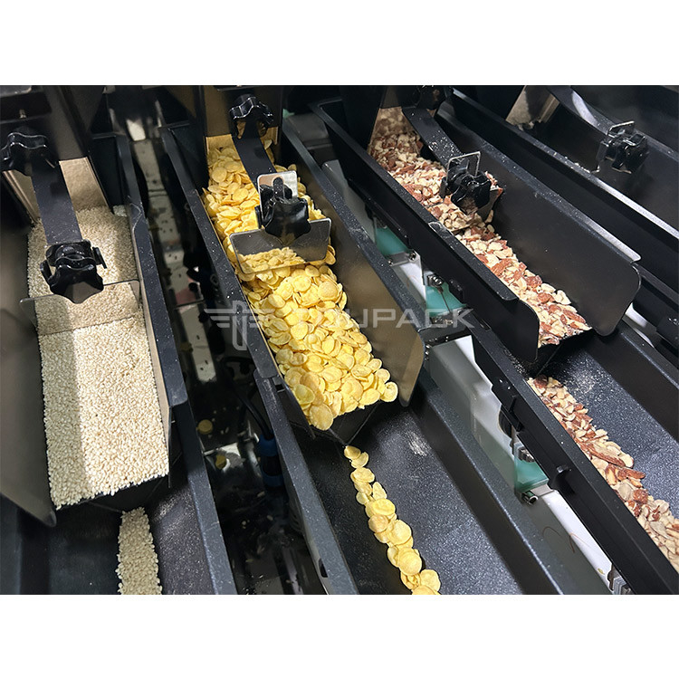 Karışık fındık ve kuru meyveler konveyörlü doğrusal tartıcı ambalaj makinesi önceden hazırlanmış torba ambalaj makinesi