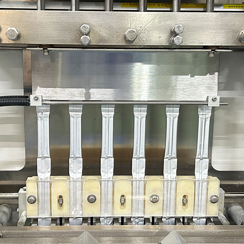 Otomatik 6 Hatlı 8 Hatlı Vffs İçecek Tozu Saşe Dolum Paketleme Makinesi Kolostrum Tozu Çubuk Paket Çok Hatlı Paketleme Makinesi