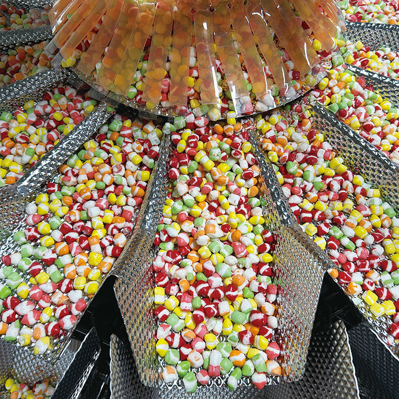 200g 500g Granül Paketleme Makinesi Tam Otomatik VFFS Tartım Mühürlü Poşet Torba Paketleme Şekerleme Atıştırmalık Azot Paketleme Makinesi