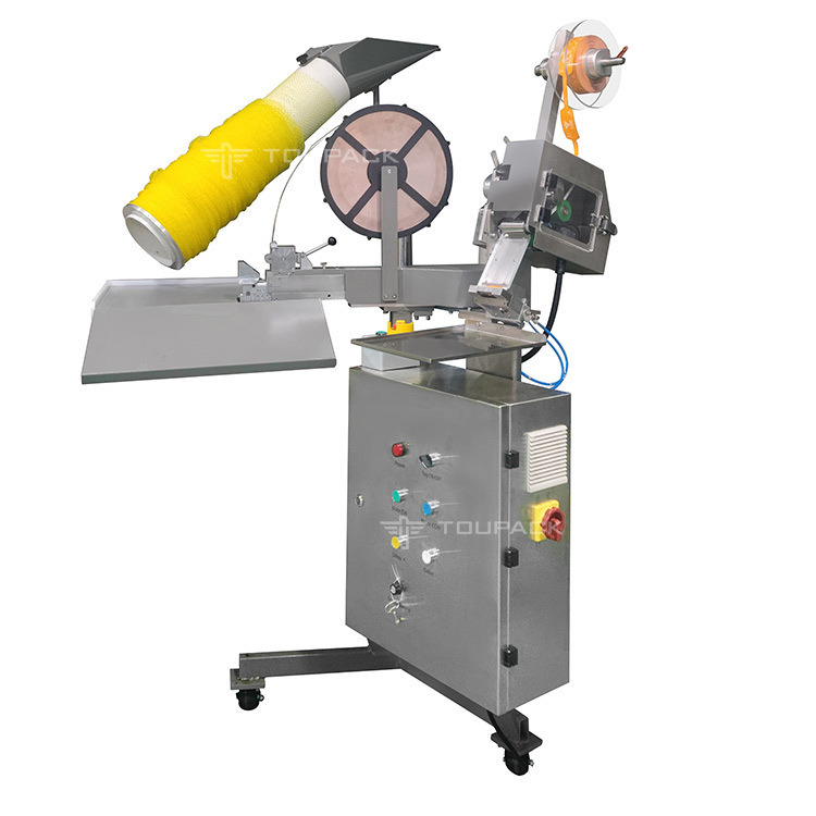 Sarımsak Ağılı Torba Paketleme Makinesi Staples ile Yarım Otomatik Zencefil Ağılı Torba Klipleme Paketleme Makinesi